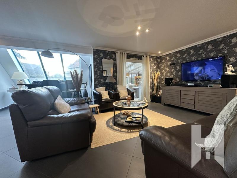 Maison - 148 m² - 7 pièces