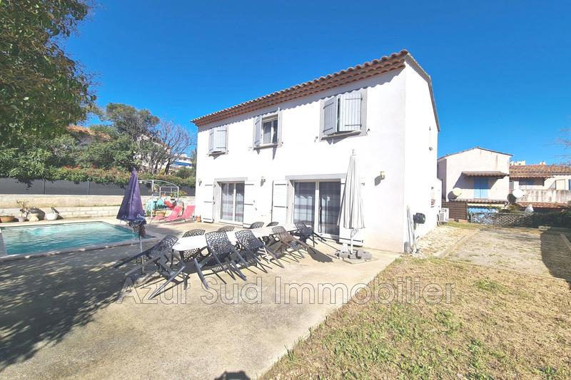 Maison - 123 m² - 6 pièces