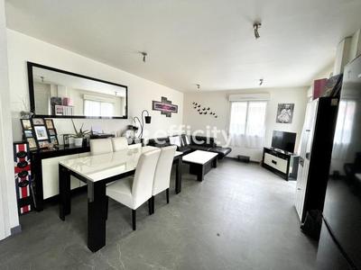 Maison - 57 m² - 3 pièces