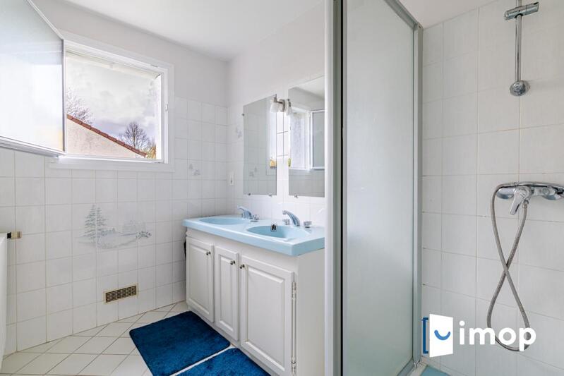 Maison - 149 m² - 6 pièces