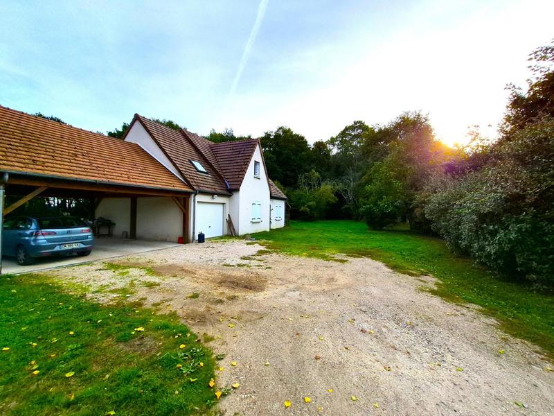 Maison - 110 m² - 6 pièces