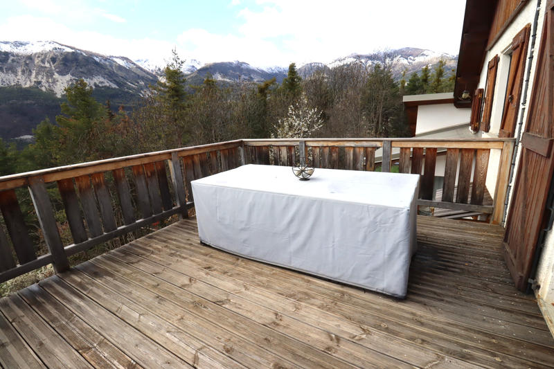 Maison - 190 m² - 8 pièces