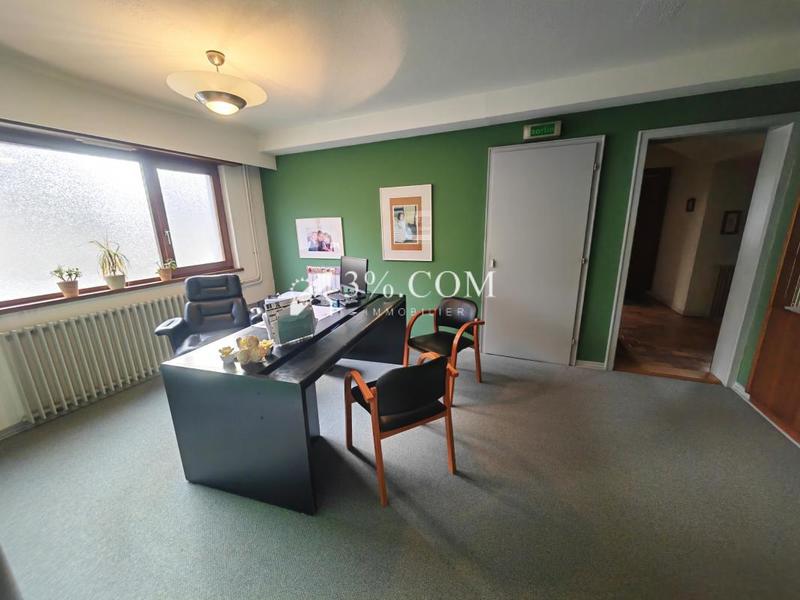 Maison - 293 m² - 12 pièces