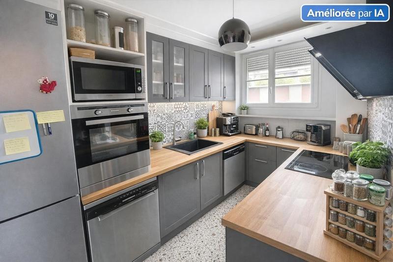 Appartement - 83 m² - 4 pièces