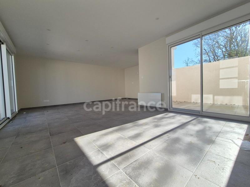 Maison - 75 m² - 4 pièces