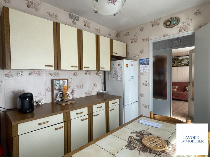 Maison - 80 m² - 5 pièces