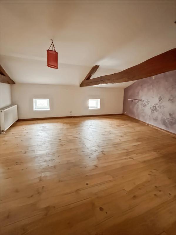 Maison - 189 m² - 8 pièces