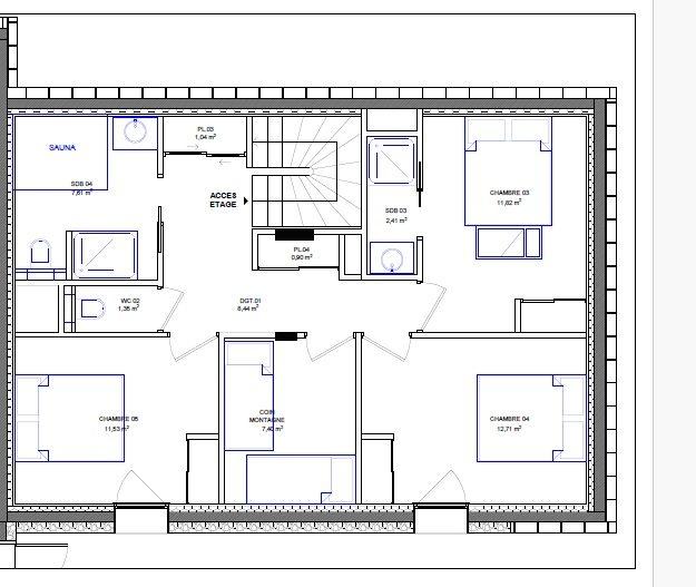 Appartement - 135 m² - 6 pièces