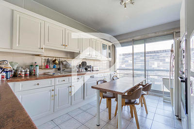 Appartement - 95 m² - 3 pièces