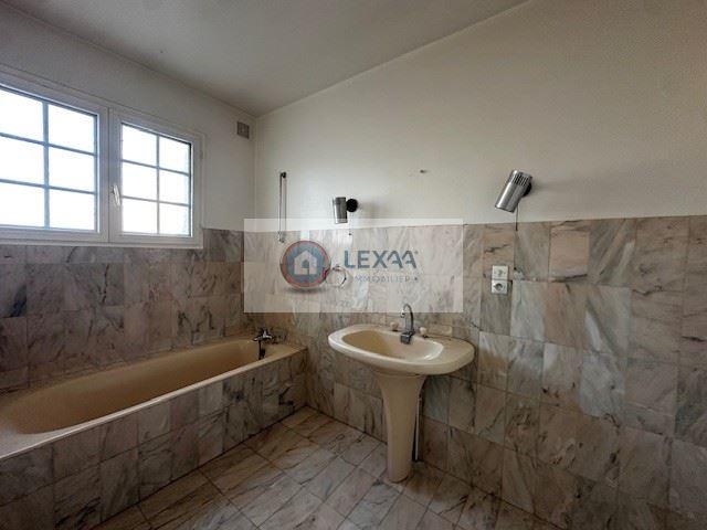 Maison - 158 m² - 6 pièces