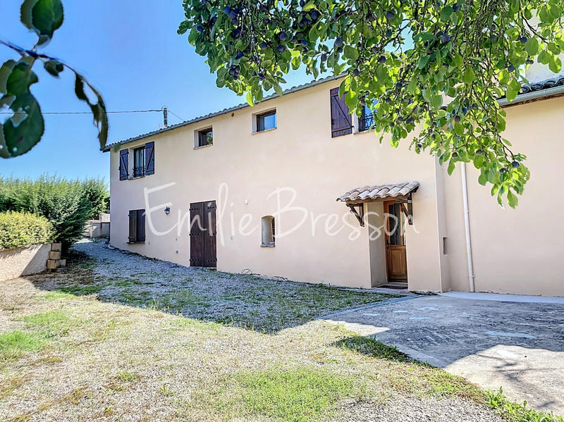 Maison - 266 m² - 9 pièces