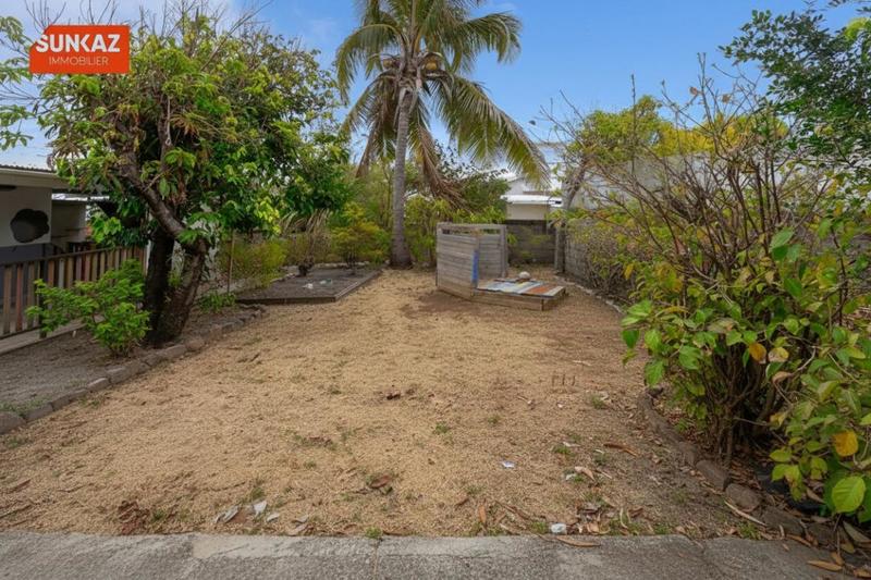 Maison - 98 m² - 4 pièces