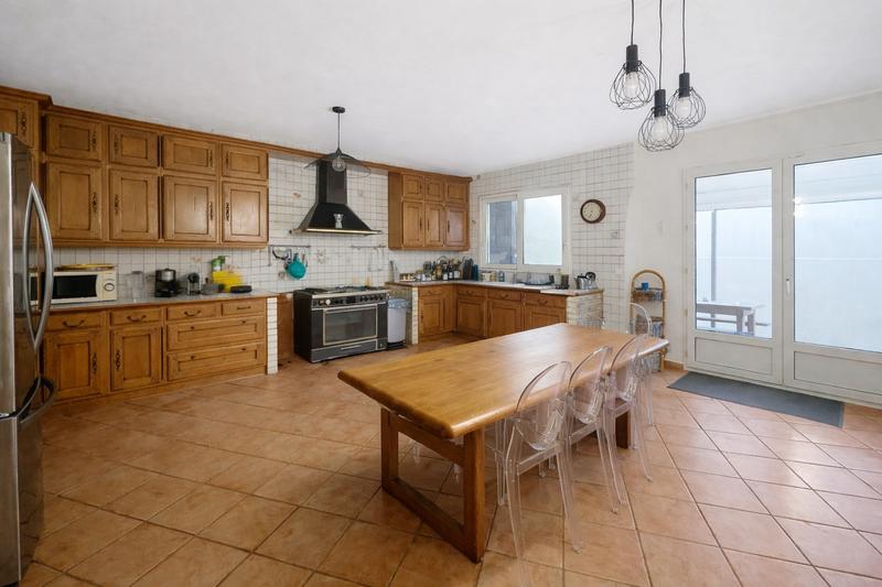 Maison ancienne - 212 m² - 7 pièces