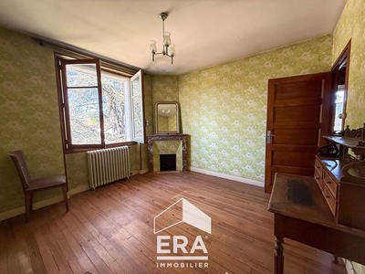 Maison - 94 m² - 4 pièces