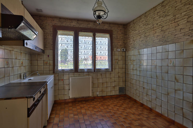 Maison - 95 m² - 4 pièces