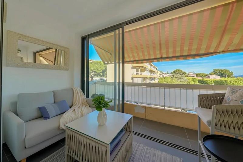 Appartement - 84 m² - 5 pièces