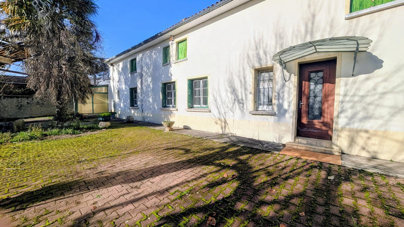 Maison de village - 98 m² - 4 pièces