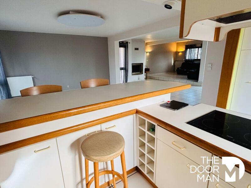 Maison - 135 m² - 6 pièces