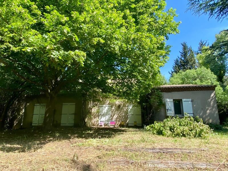 Maison - 216 m² - 6 pièces