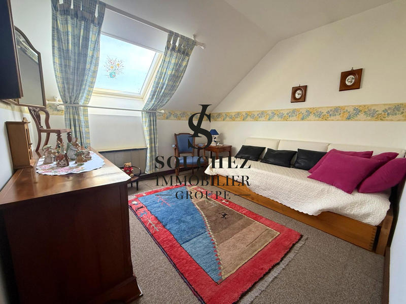 Maison - 165 m² - 6 pièces