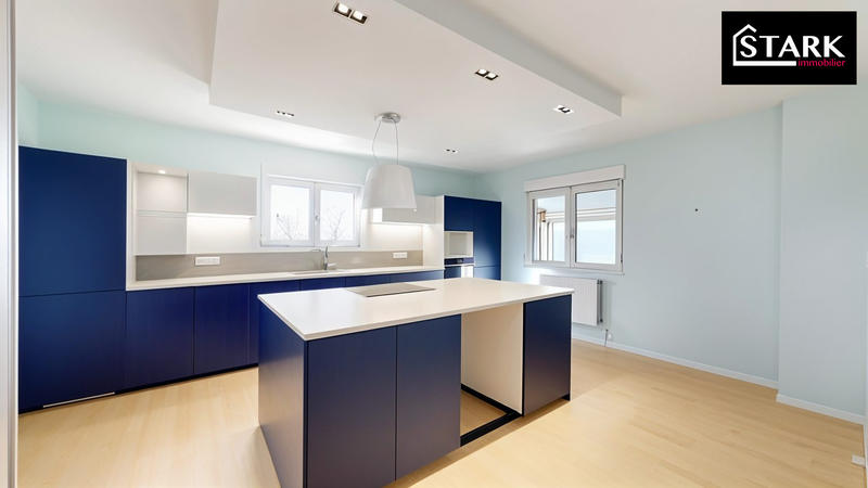 Maison - 224 m² - 6 pièces