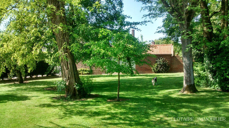 Maison ancienne - 340 m² - 10 pièces