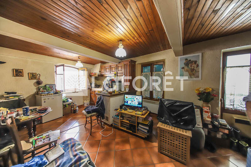 Maison - 137 m² - 6 pièces