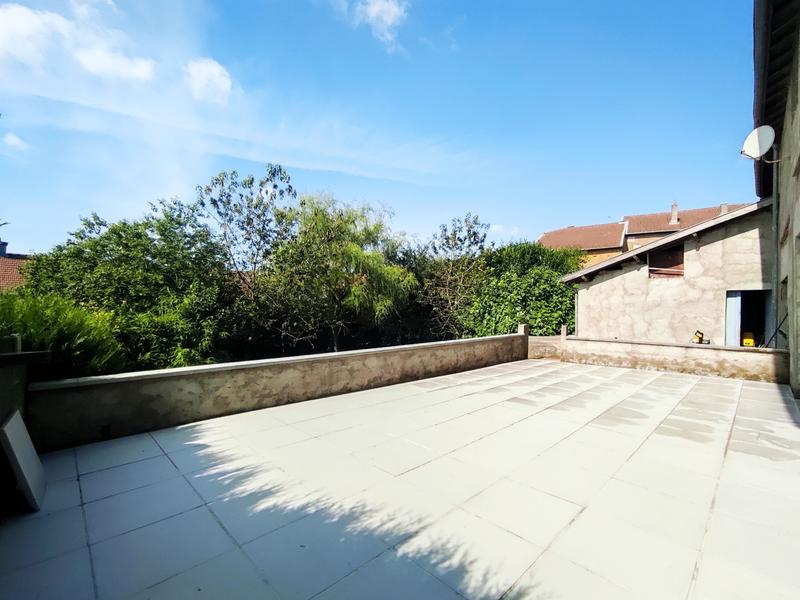 Maison - 215 m² - 5 pièces