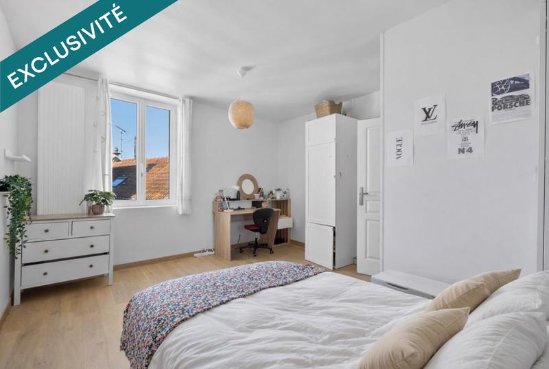 Maison - 161 m² - 7 pièces