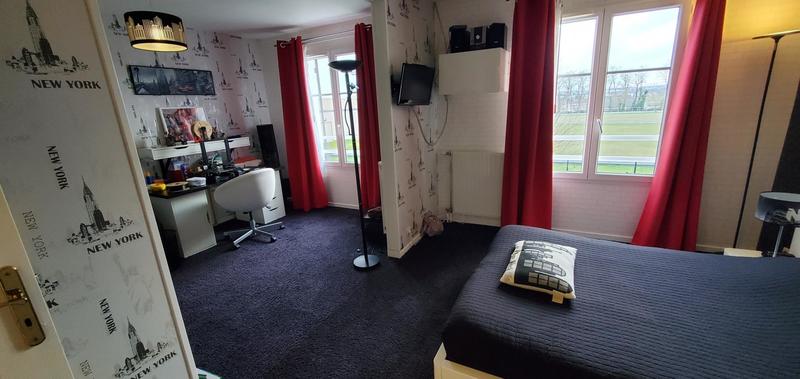 Maison - 153 m² - 7 pièces