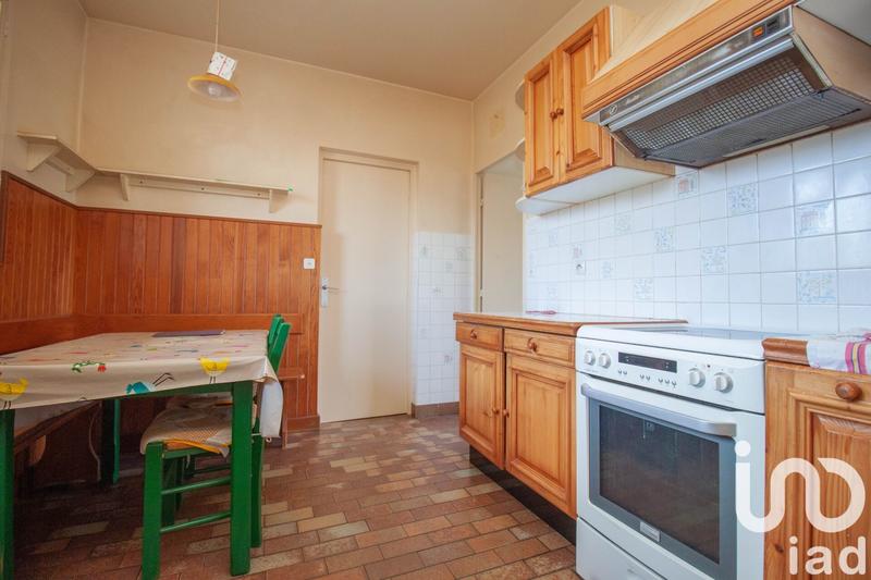 Maison - 230 m² - 7 pièces