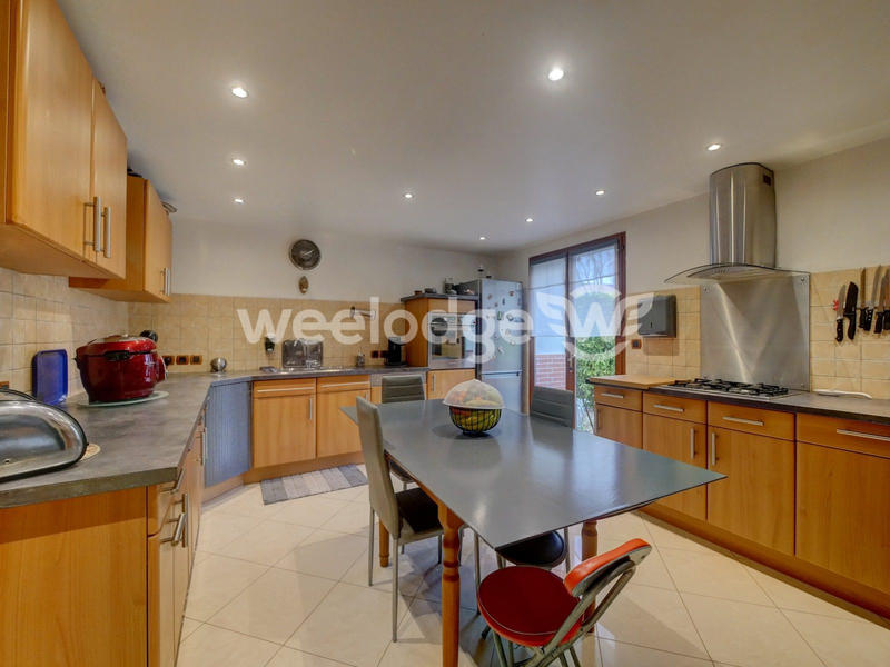 Maison - 115 m² - 5 pièces