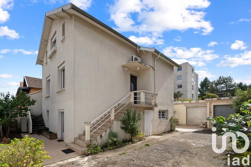Maison - 150 m² - 6 pièces