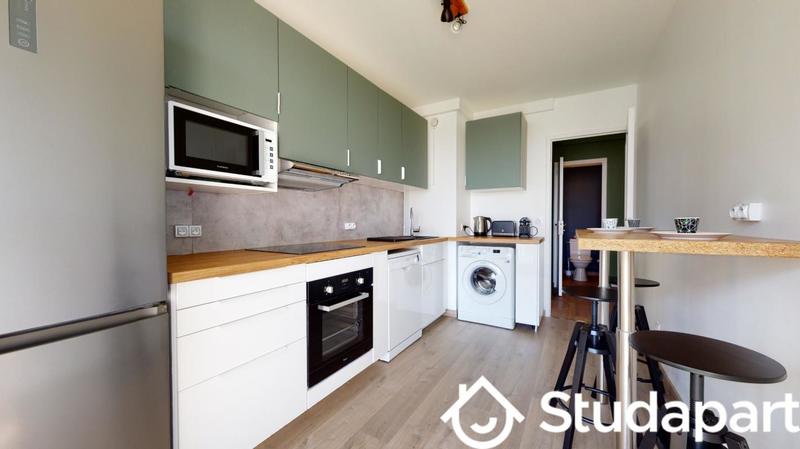 Chambre - 9 m² - 1 pièce