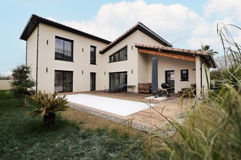 Maison - 145 m² - 5 pièces