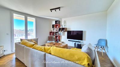 Appartement - 124 m² - 5 pièces