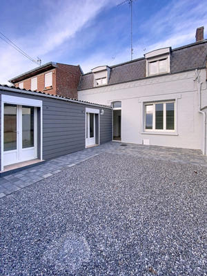 Maison - 88 m² - 5 pièces