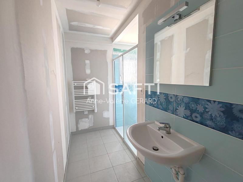 Maison - 252 m² - 9 pièces