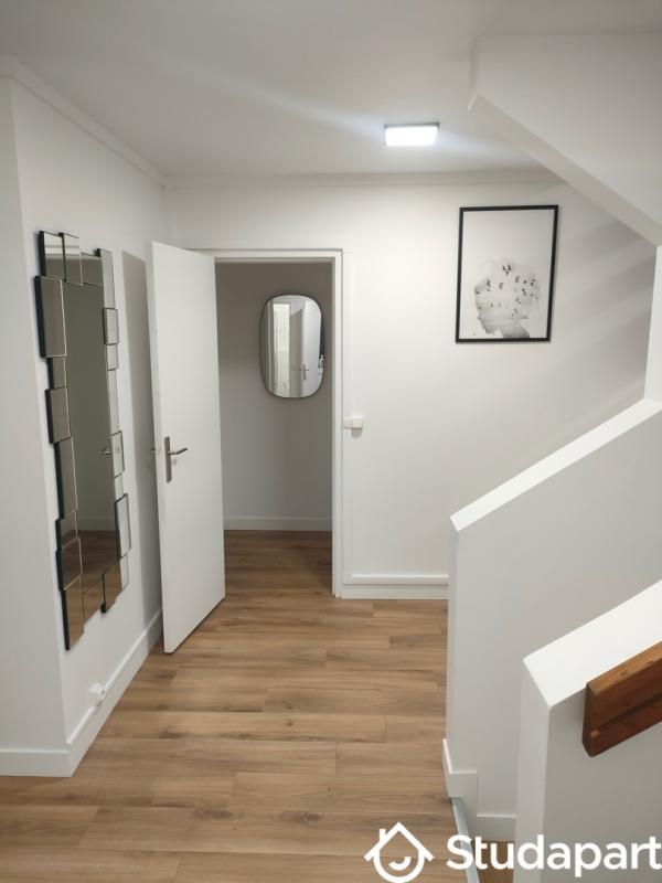 Chambre - 9 m² - 1 pièce