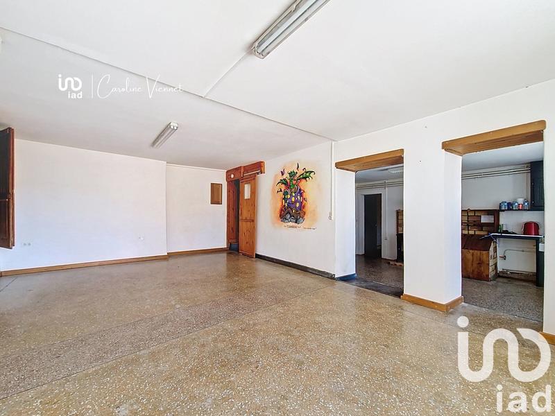 Maison de village - 250 m² - 9 pièces