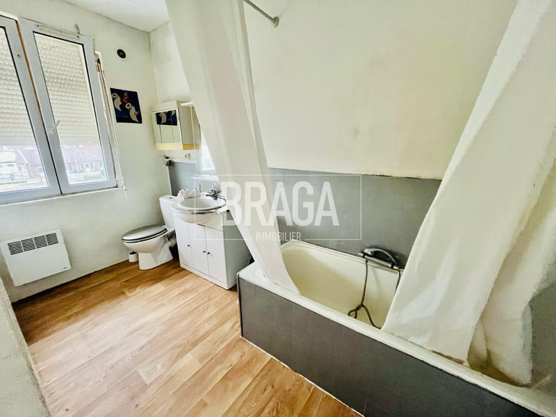 Maison - 77 m² - 3 pièces