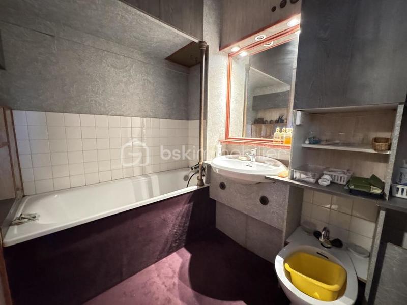 Appartement - 75 m² - 3 pièces