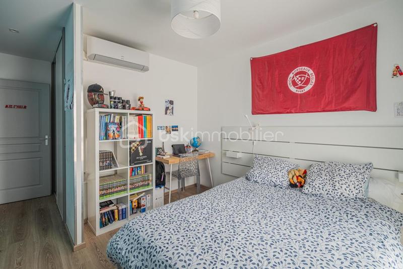 Maison jumelée - 90 m² - 4 pièces