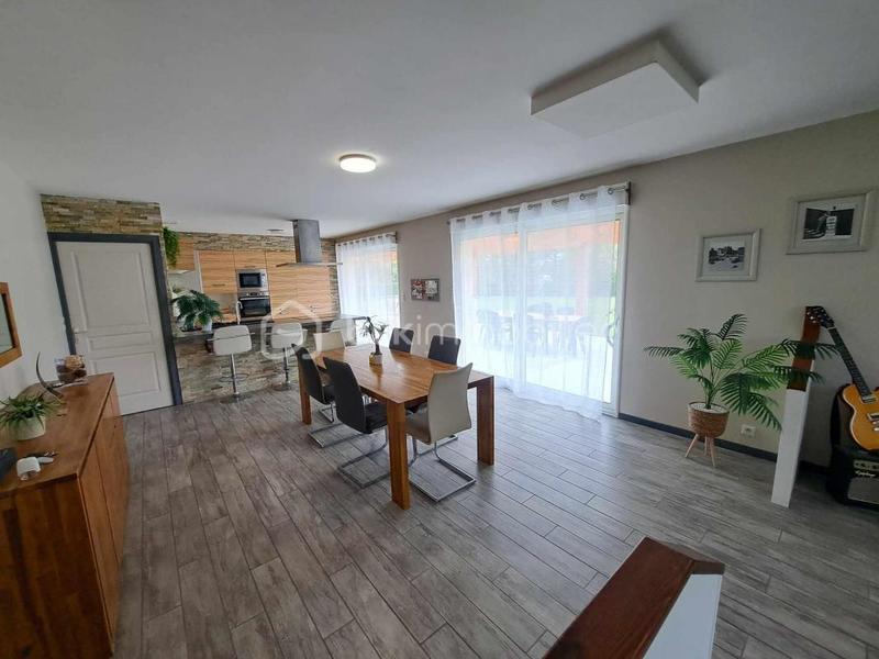 Pavillon - 124 m² - 5 pièces