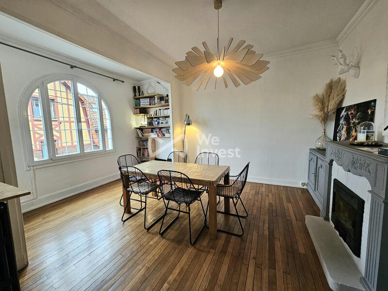 Maison - 132 m² - 6 pièces