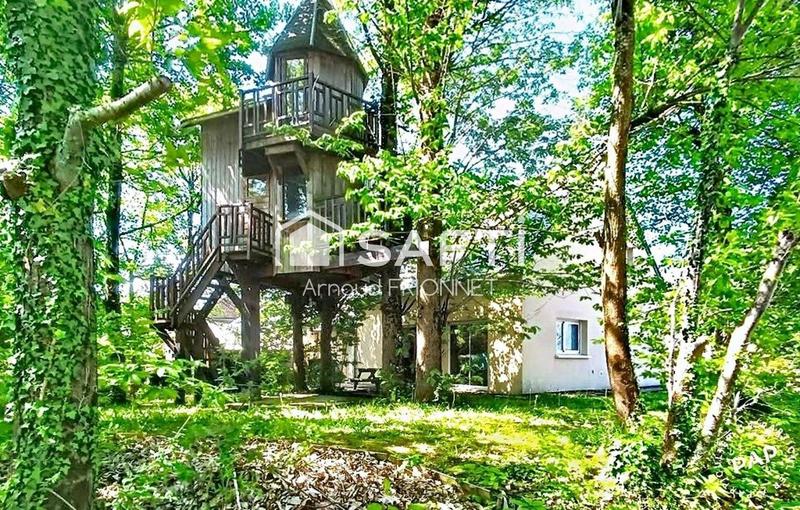 Maison - 131 m² - 6 pièces