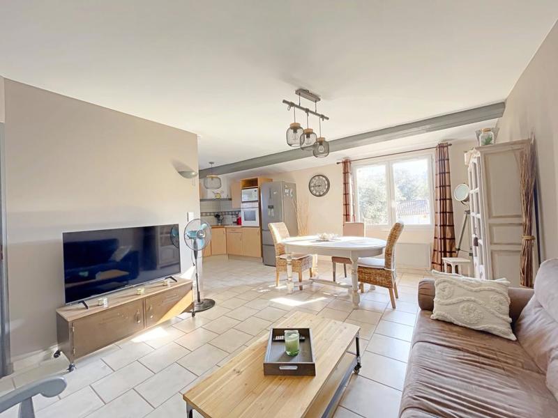 Villa - 168 m² - 8 pièces