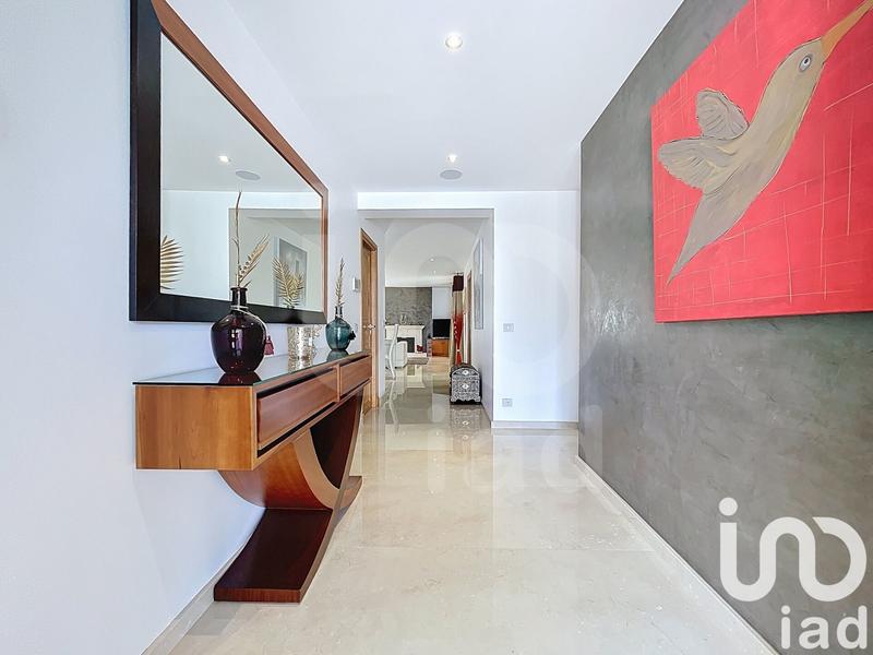 Maison - 181 m² - 7 pièces