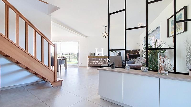 Maison - 130 m² - 4 pièces