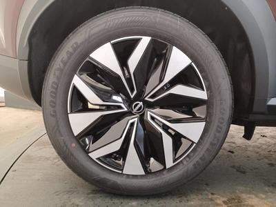 Nissan Juke Hybrid 143 Acenta